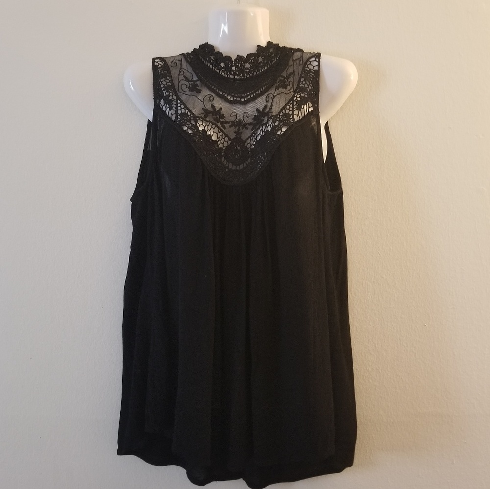 🔥💋 Sleeveless Black Lace Blouse